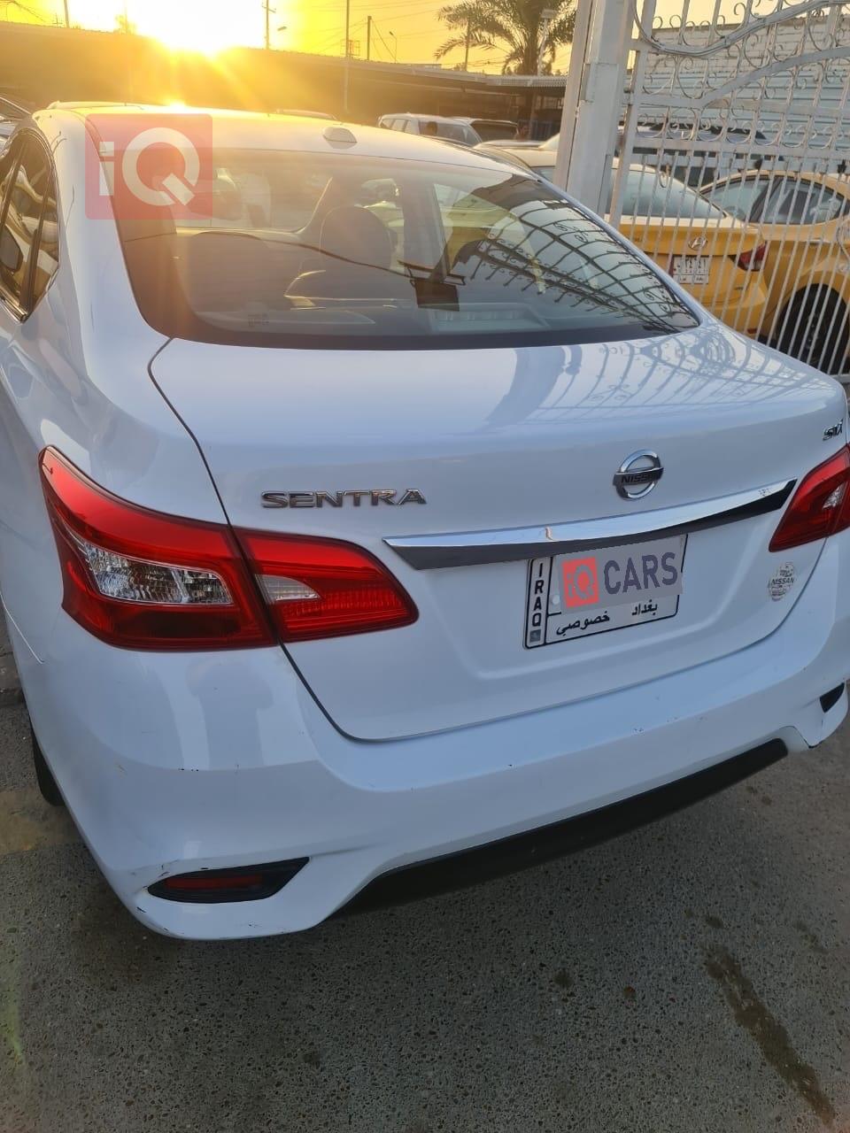 نيسان سنترا